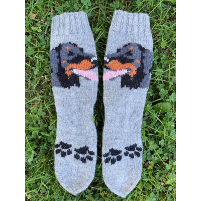 Mäyris- tai dobermannisukat