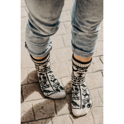 Egypti kirjoneulesukat ohje, FIN