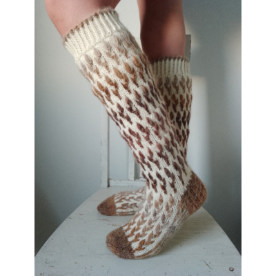 Kulovalkea-sukat ohje, FIN