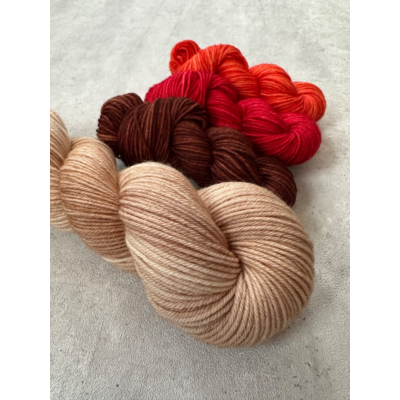 Heini Perälä KAL 2026 - lankapaketti #2 (beige ja kaverit)