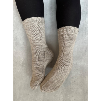 Hand Finnished perussukat, beige, koko 35-37